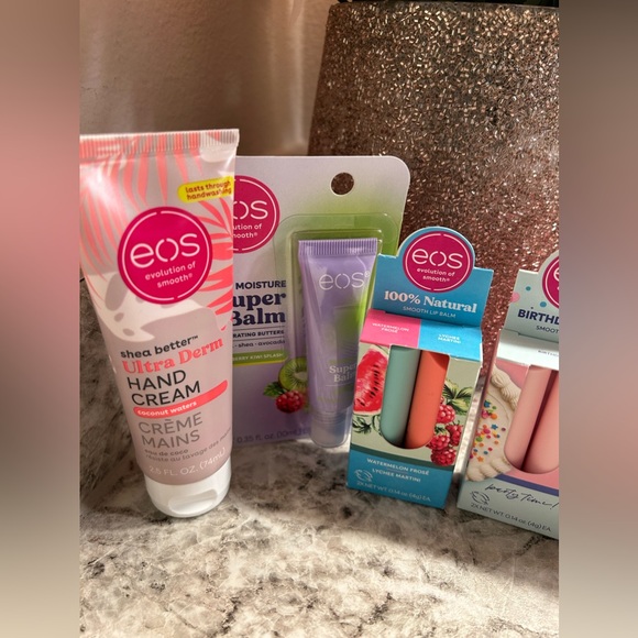 EOS 8 Piece Bundle - Picture 2 of 6